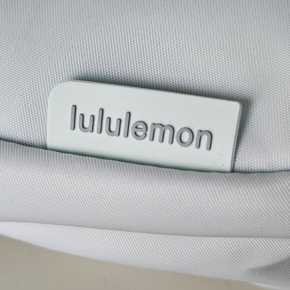 NWT LULULEMON MIBR Mint Breeze All Night Festival Bag Micro 2L - Picture 7 of 15